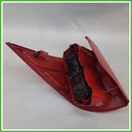 Fanale Fanalino Posteriore Destro DX VALEO PEUGEOT 1007 6351V5 Usato