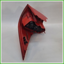 Fanale Fanalino Posteriore Destro DX VALEO PEUGEOT 1007 6351V5 Usato