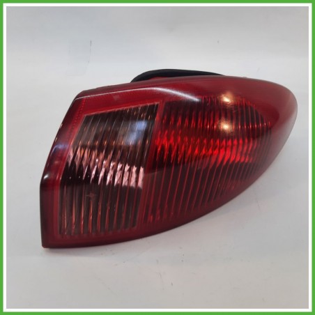 Fanale Fanalino Posteriore Destro DX OLSA 03.323.01.0 ALFA ROMEO 147 W8 46556347 Usato