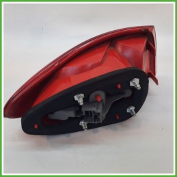 Fanale Fanalino Posteriore Destro DX OLSA 03.323.01.0 ALFA ROMEO 147 W8 46556347 Usato