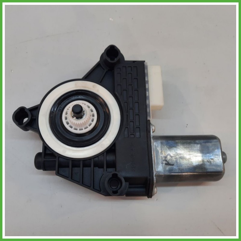 Motorino Alzavetro Posteriore Sinistro SX BMW Serie 1 5P F40 5 Porte 61355A02D63 2019