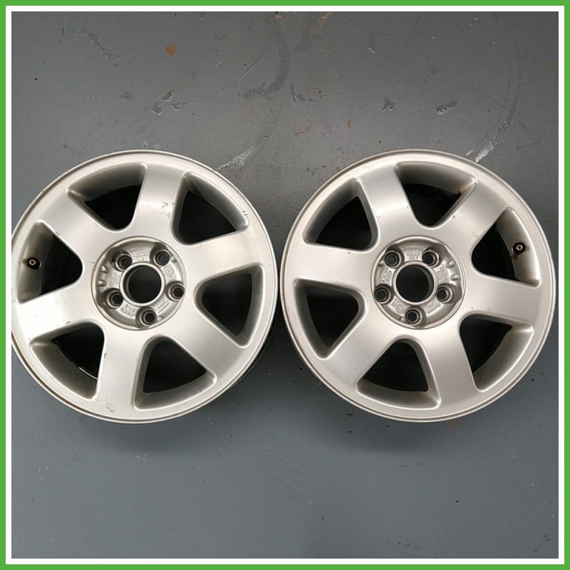Cerchio Singolo in Lega AUDI A3 (8L) (dal 08/1996 al 12/2001) 15 pollici 15" 6.0J 5x100 ET 38 originale usato al pz