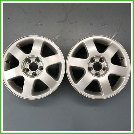 Cerchio Singolo in Lega AUDI A3 (8L) (dal 08/1996 al 12/2001) 15 pollici 15" 6.0J 5x100 ET 38 originale usato al pz