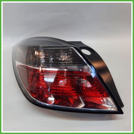 Fanale Fanalino Posteriore Sinistro SX HELLA 008748-01 OPEL ASTRA A04 24451832 Usato