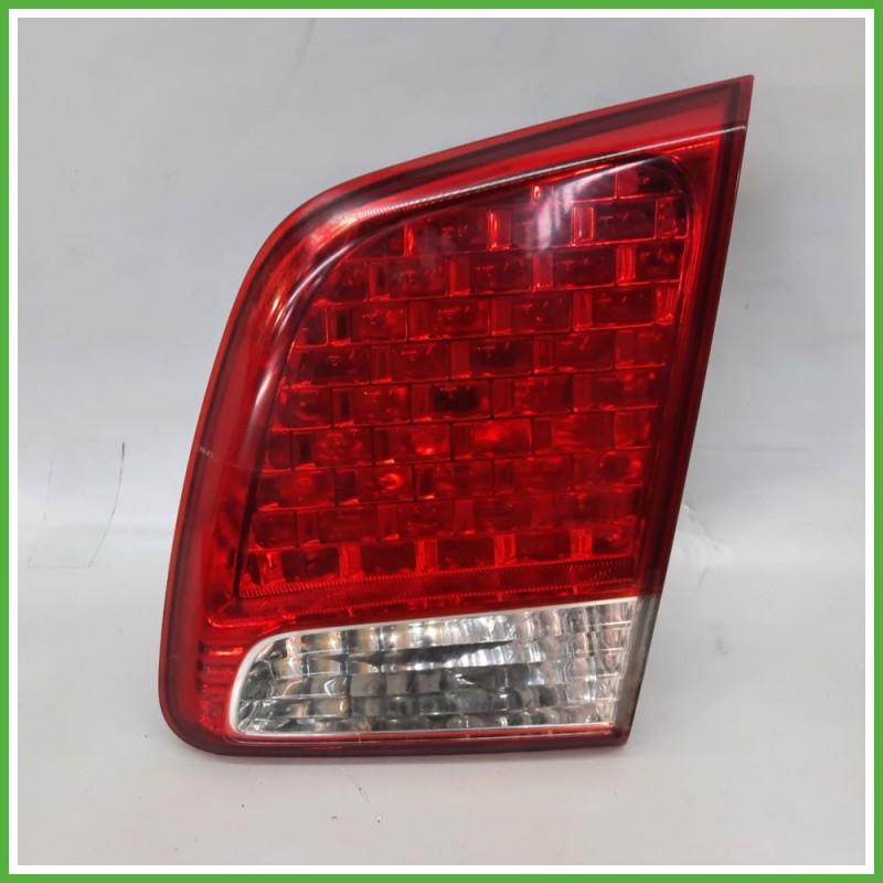 Fanale Fanalino Posteriore Destro DX MOBIS KIA SORENTO 2a Serie 924062P020 Usato