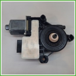 Motorino Alzavetro Posteriore Destro DX SKODA OCTAVIA 5E 5 Porte 5Q0959812E 2016 2019 BOSCH 0130822724