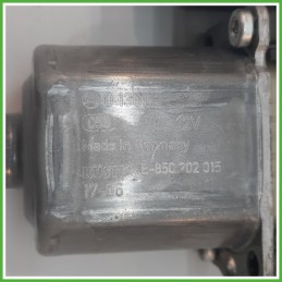 Motorino Alzavetro Posteriore Sinistro SX SKODA OCTAVIA 5E 5 Porte 5Q0959811E 2016 2019 BOSCH 0130822725