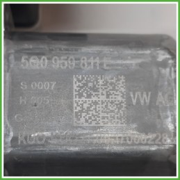 Motorino Alzavetro Posteriore Sinistro SX SKODA OCTAVIA 5E 5 Porte 5Q0959811E 2016 2019 BOSCH 0130822725
