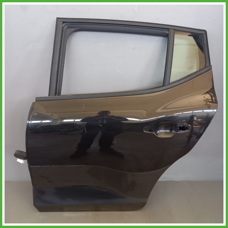 Porta Portiera Sportello Posteriore Sinistra SX NERO DACIA SANDERO 3a serie 2020 Originale Usato