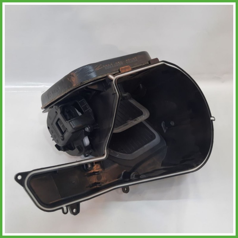 Motore rinfresco/Ricircolo aria BMW Serie 1 5P F40 5 Porte 64119384023 2019 BMW CZ116740-775