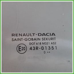 Cristallo Laterale Scendente Posteriore Sinistro SX DACIA SANDERO 3a serie 823011397R 2020 SAINT-GOBAIN