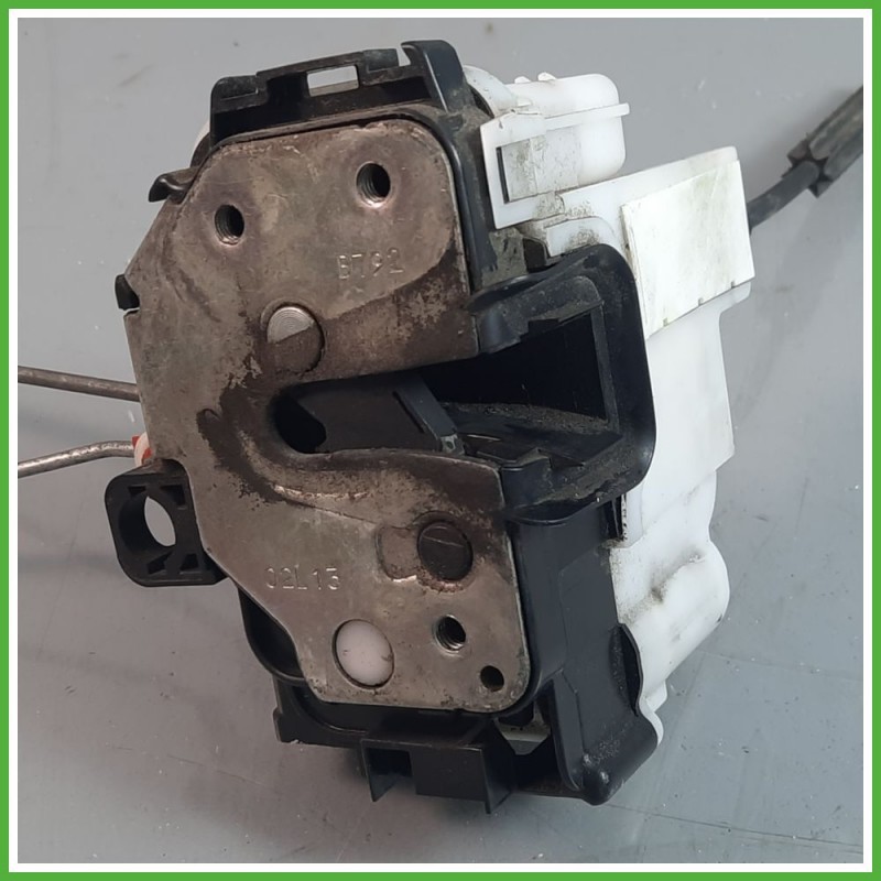 Serratura Anteriore Sinistro SX FIAT 500 3P 1.3 16V MJT 52191862 2007 2015