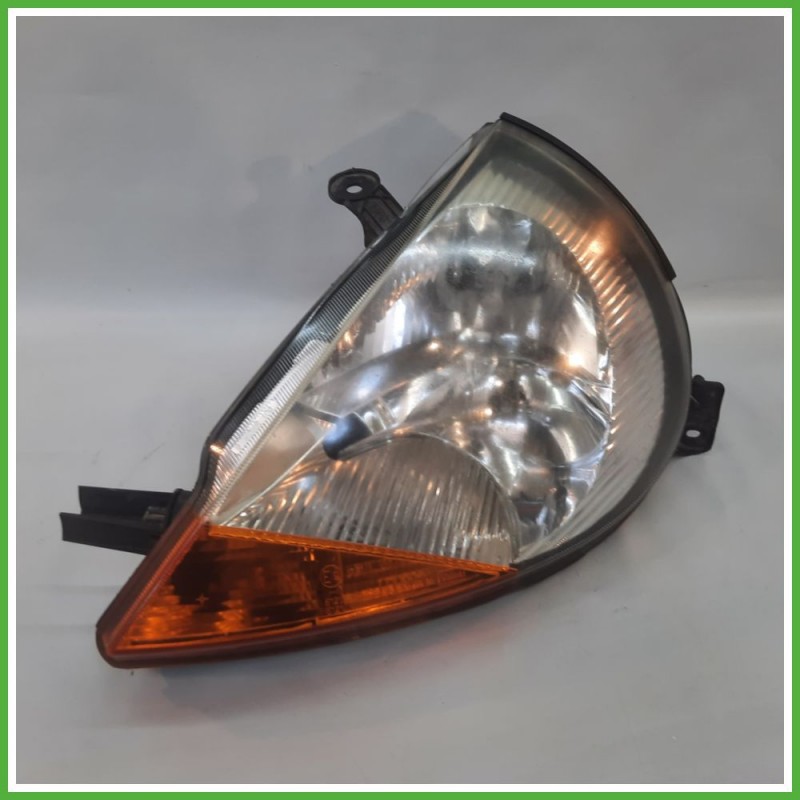 Faro Fanale Proiettore Anteriore Sinistro SX VALEO 67724910 FORD KA CCQ 1079425 Usato
