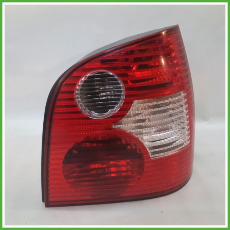 Fanale Fanalino Posteriore Destro DX YORKA 62409 VOLKSWAGEN POLO 9N 6Q6945096G Usato