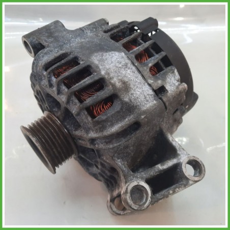 Alternatore VALEO TG12C037 FORD FIESTA CB1 7G9N10300CC