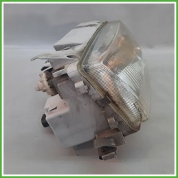 Faro Fanale Proiettore Anteriore Destro DX HELLA VOLKSWAGEN POLO 3a Serie 6N1941016A Usato