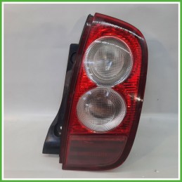 Fanale Fanalino Posteriore Destro DX VALEO NISSAN MICRA K12E 26550AX720 Usato
