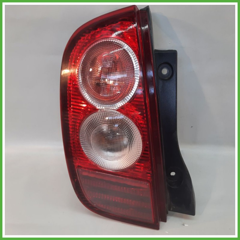 Fanale Fanalino Posteriore Sinistro SX VALEO NISSAN MICRA K12E 26555AX720 Usato