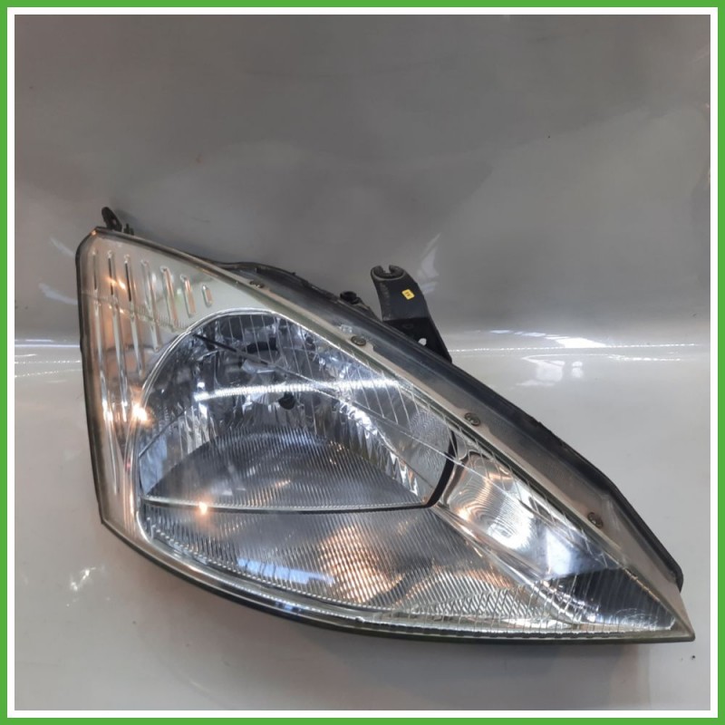 Faro Fanale Proiettore Anteriore Destro DX FORD FOCUS CAK 1343653 Usato