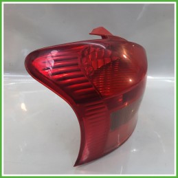 Fanale Fanalino Posteriore Sinistro SX KOITO TOYOTA YARIS 815610D110 Usato