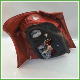 Fanale Fanalino Posteriore Destro DX KOITO TOYOTA YARIS 815510D110 Usato