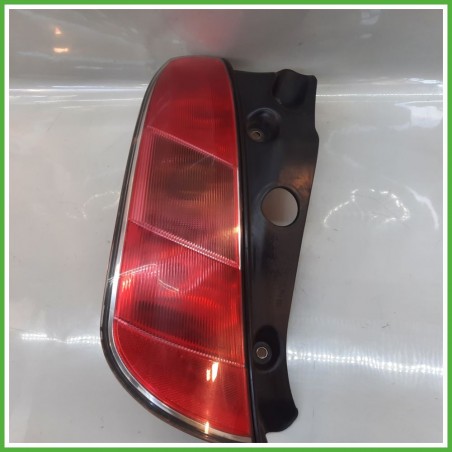 Fanale Fanalino Posteriore Sinistro SX OLSA 03.341.00 LANCIA YPSILON TE 51703972 Usato