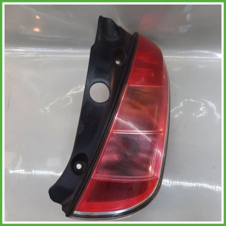Fanale Fanalino Posteriore Destro DX OLSA 03.340.00 LANCIA YPSILON TE 51703971 Usato