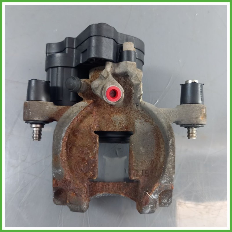 Pinze Freno Posteriore Destro DX VOLKSWAGEN GOLF 1.6 TDI 8V0615424D 2012 2017 AUDI 8V0615424D