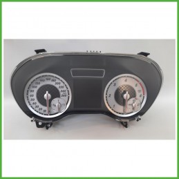 Quadro strumenti contachilometri tachimetro BOSCH 0263700128 MERCEDES-BENZ Classe A W176 CDI A1769009301