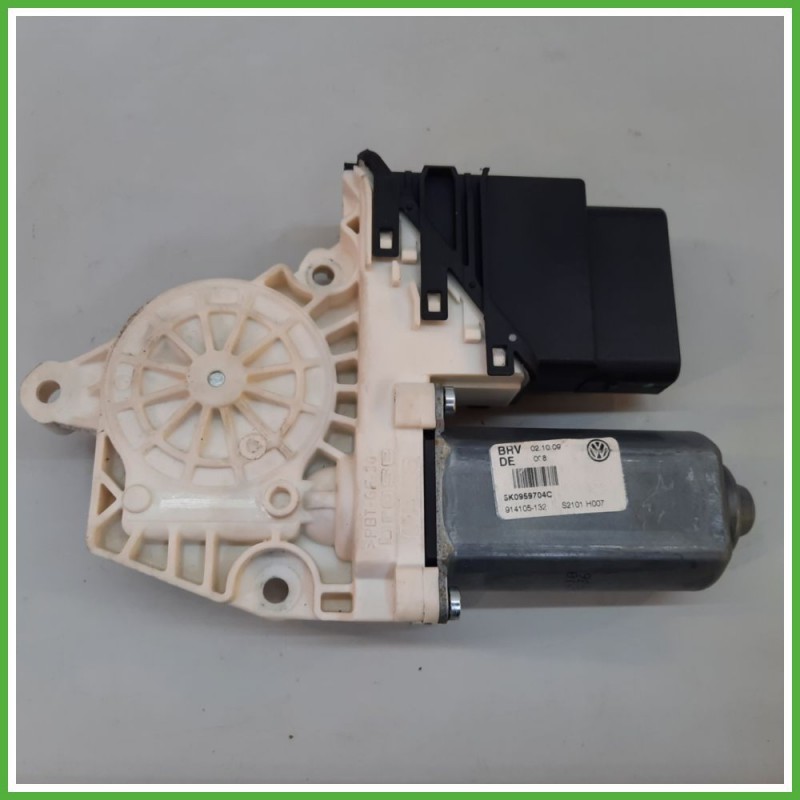 Motorino Alzavetro Posteriore Destro DX VOLKSWAGEN GOLF 5K/AJ 5 Porte 5K0959704CVW2 2008 2012 BROSE 119435