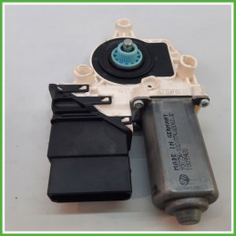Motorino Alzavetro Posteriore Destro DX VOLKSWAGEN GOLF 5K/AJ 5 Porte 5K0959704CVW2 2008 2012 BROSE 119435