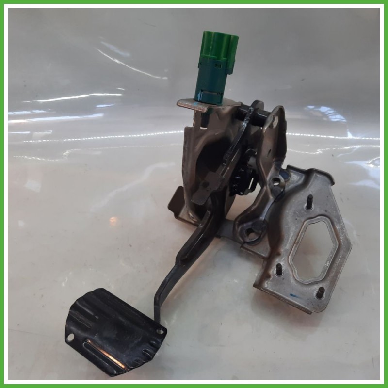 Pedale Pedaliera PEUGEOT 208 1.6 8V 9675328380 2012 2015