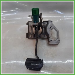 Pedale Pedaliera PEUGEOT 208 1.6 8V 9675328380 2012 2015