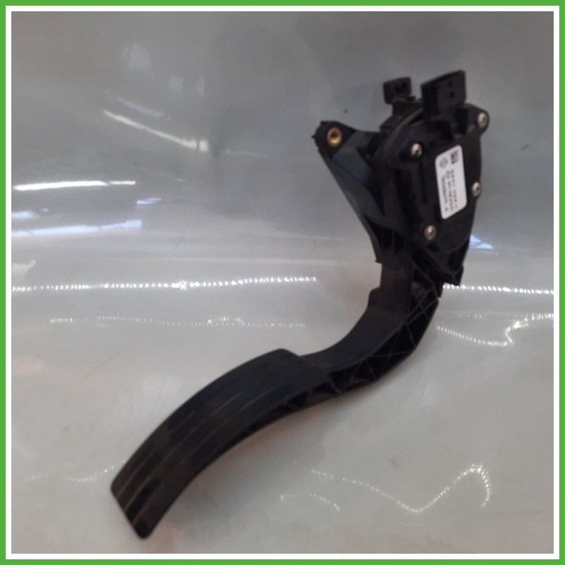 Pedale Pedaliera RENAULT CLIO 4a Serie 1.5 8V dCi 180023947R 2012 2016 HELLA