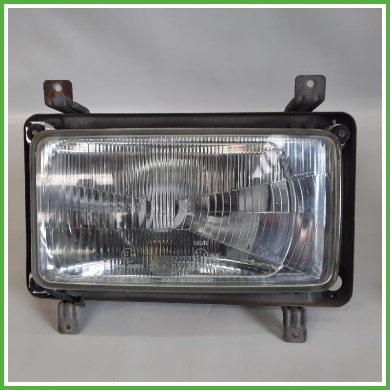 Faro Fanale Proiettore Anteriore Destro DX HELLA 1AG004873-34 VOLKSWAGEN T3 T25 281941754A Usato