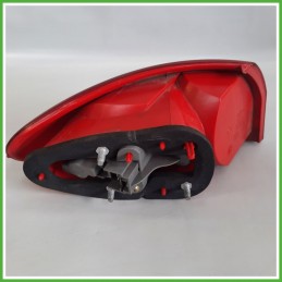 Fanale Fanalino Posteriore Destro DX OLSA 03.323.01.0 ALFA ROMEO 147 W8 46556347 Usato