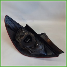 Fanale Fanalino Posteriore Destro DX VALEO 89318821 OPEL CORSA S07 93190951 Usato