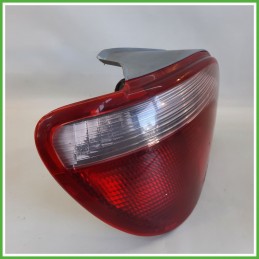 Fanale Fanalino Posteriore Sinistro SX KOITO 52-004 TOYOTA YARIS JPP 8156052130 Usato