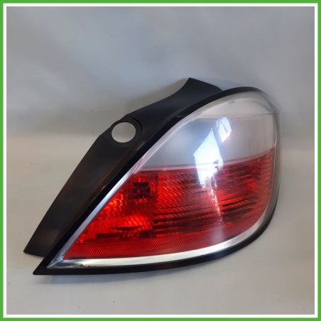Fanale Fanalino Posteriore Sinistro SX HELLA 008653-02 OPEL ASTRA A04 24451837 Usato