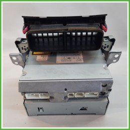 Autoradio TOYOTA YARIS 1.0 12V 8612052480 2005 2012 TOYOTA CQ-TS0570A