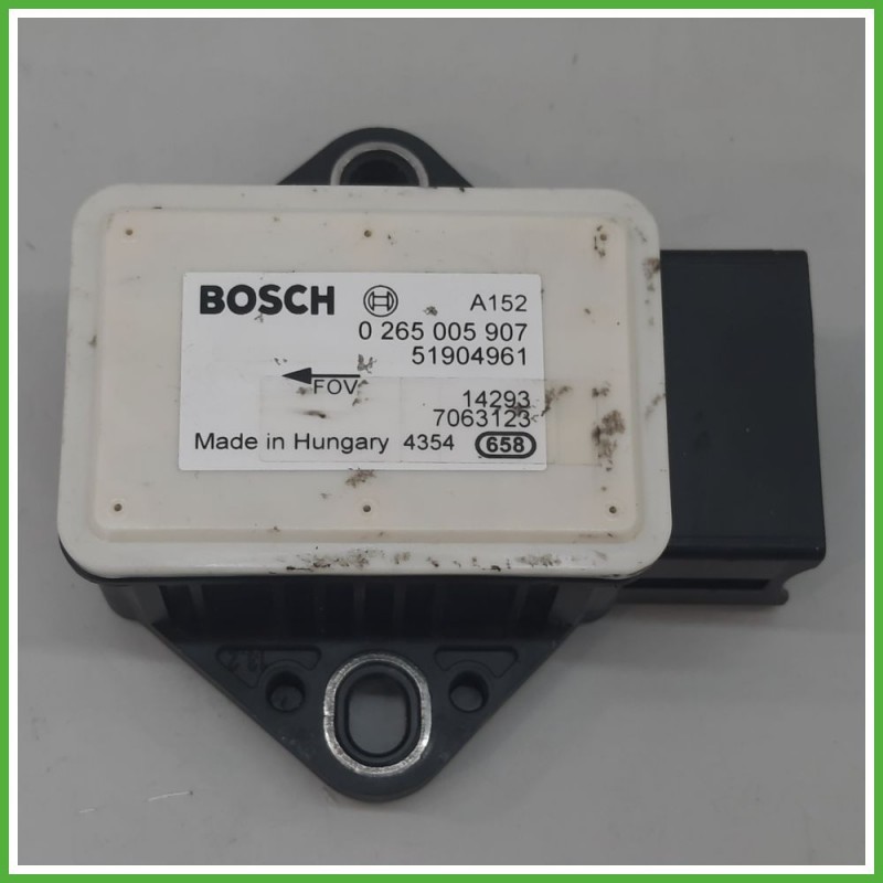 Sensore IMBARDATA ALFA ROMEO MiTo 10 3 Porte 51904961 2013 2019 BOSCH 0265005907