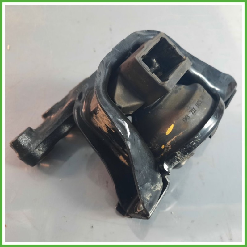 Supporto Motore PEUGEOT 208 8H01 1.4 8V 1807HX 2012 2015