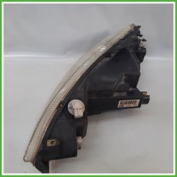 Faro Fanale Proiettore Anteriore Destro DX VALEO 89005131 PEUGEOT 206 6205S7 Usato