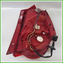 Fanale Fanalino Posteriore Sinistro SX SUNSANG 2707 CHEVROLET (DAEWOO) AVEO T250 95952066 Usato