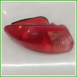Fanale Fanalino Posteriore Sinistro SX OLSA 03.322.01.0 ALFA ROMEO 147 W8 46556349 Usato