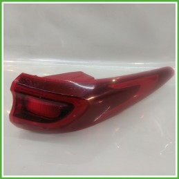 Fanale Fanalino Posteriore Destro DX KIA R250R KIA SPORTAGE 4a Serie 92402F1600 Usato