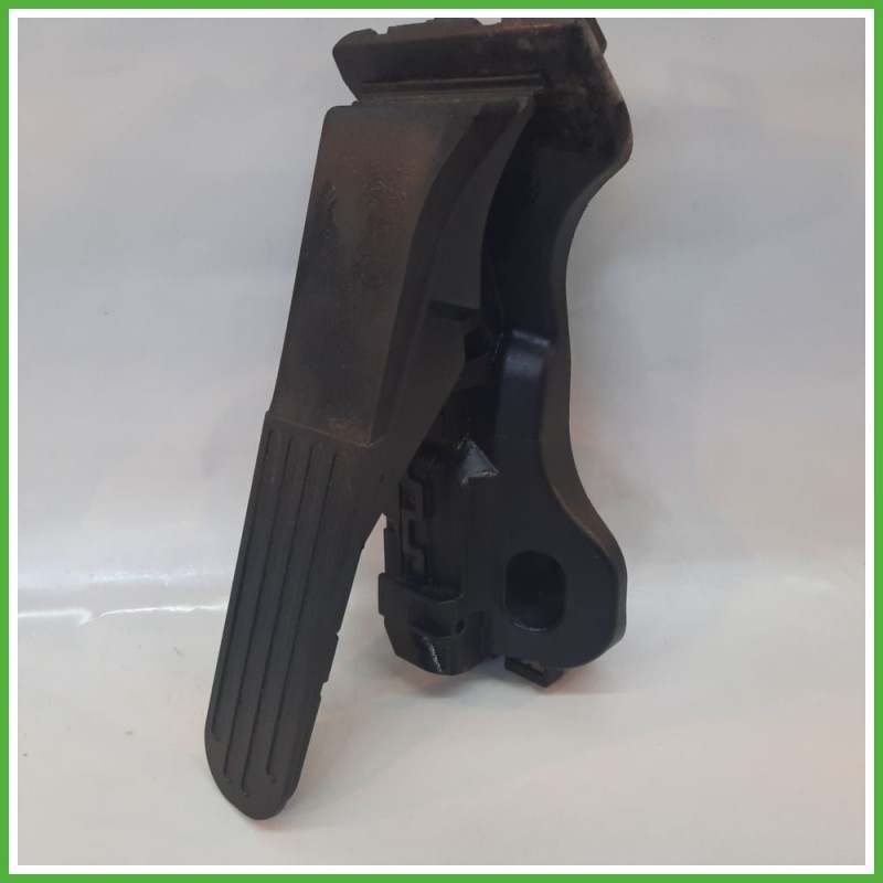 Pedale Pedaliera VOLKSWAGEN GOLF 5K/AJ 1.2 TSI 1K1721503AS 2008 2012 VOLKSWAGEN 6PV008600-50
