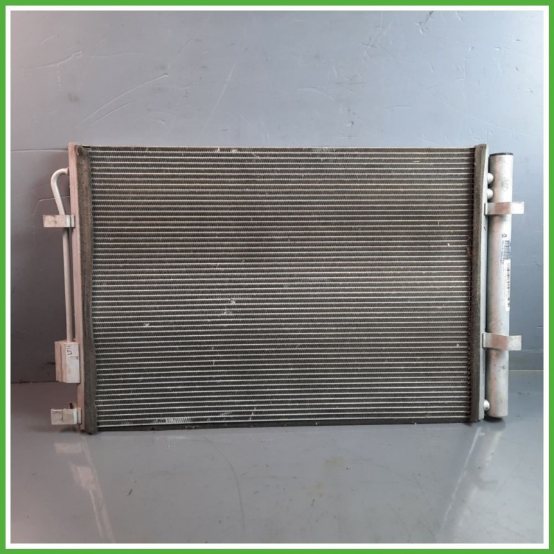 Radiatore Condensatore Aria Condizionata HYUNDAI CM05 HYUNDAI i20 1.2 16V 97606C8000 G4LA 2014 2019