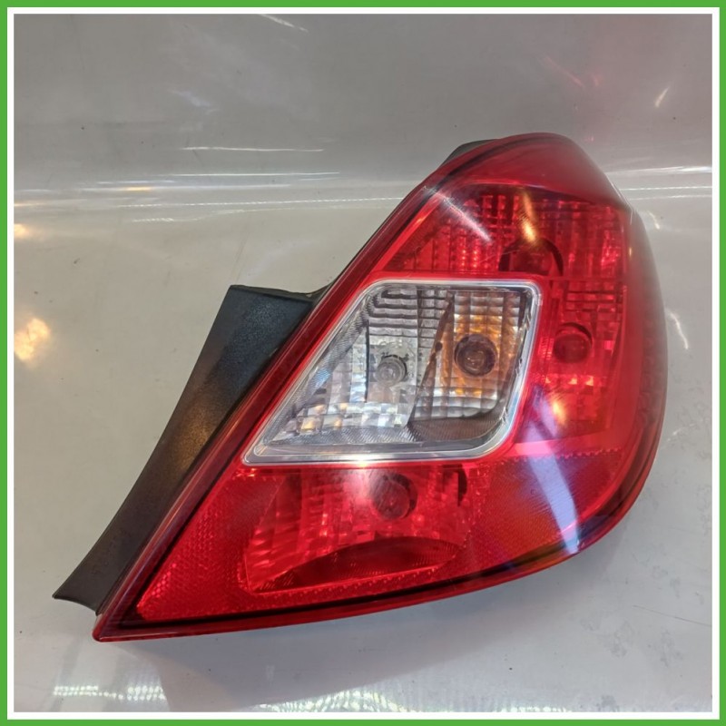 Fanale Fanalino Posteriore Destro DX VALEO 89318821 OPEL CORSA S07 93190951 Usato