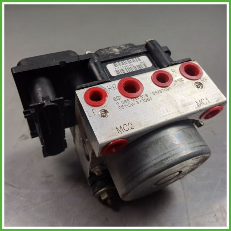Centralina ABS Modulo Pompa BOSCH 0265800598 71746430 FIAT GRANDE PUNTO 2Y Originale Usato